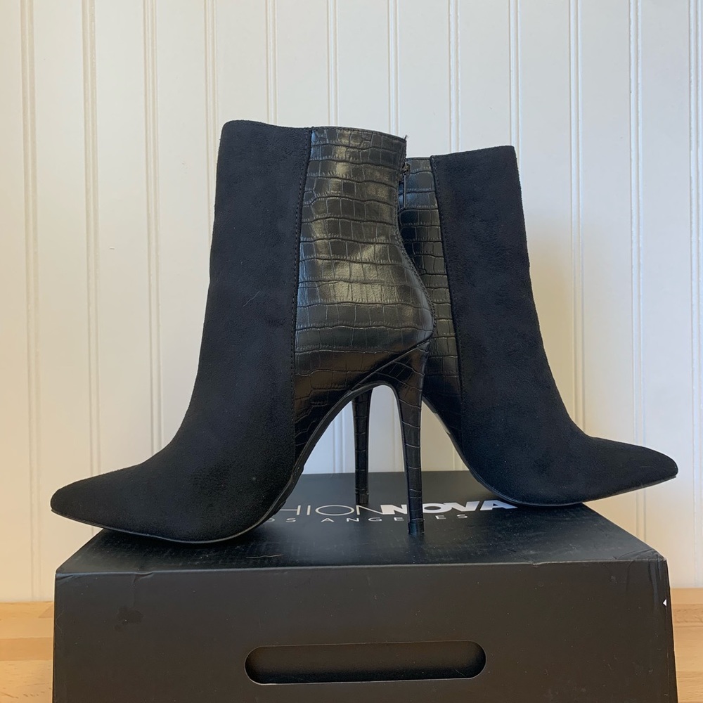 Fashion Nova “Mutual Feelings Ankle Booties”